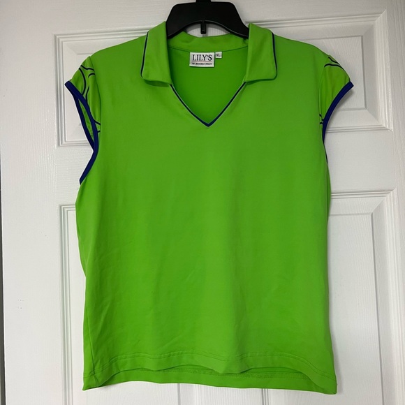 Lily’s of Beverly Hills Tops - Lily's Bright Green Short Sleeve Top